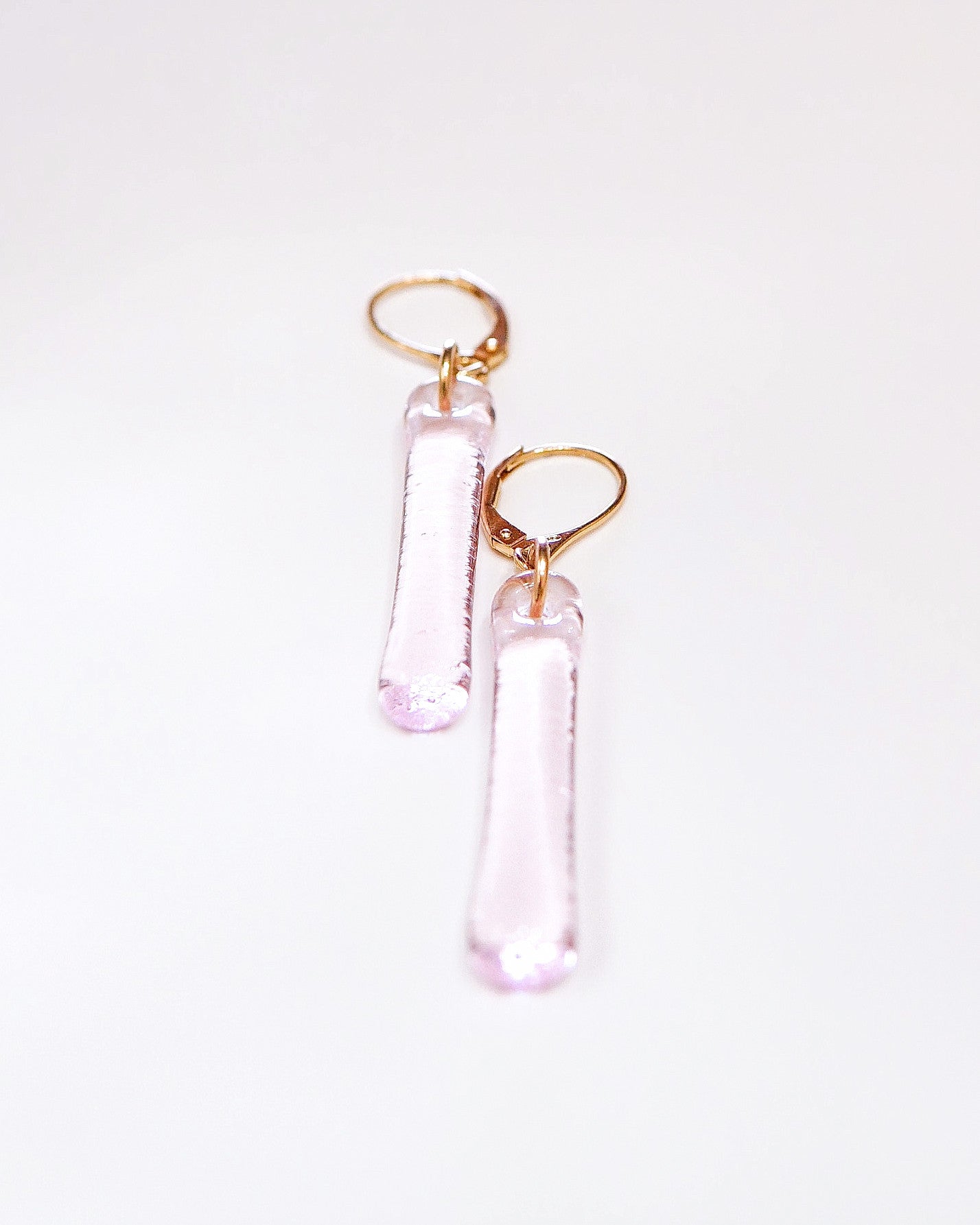 Boucles dormeuses MÉLA - Rosée
