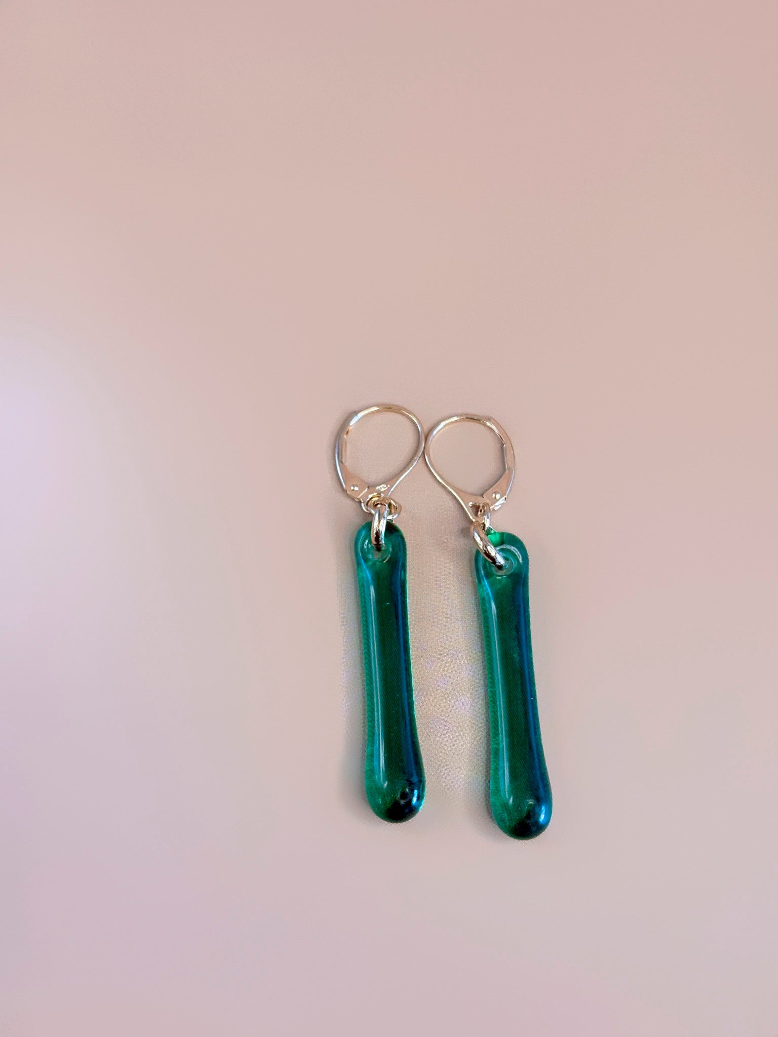 Long drop earrings – green glass and gold vermeil