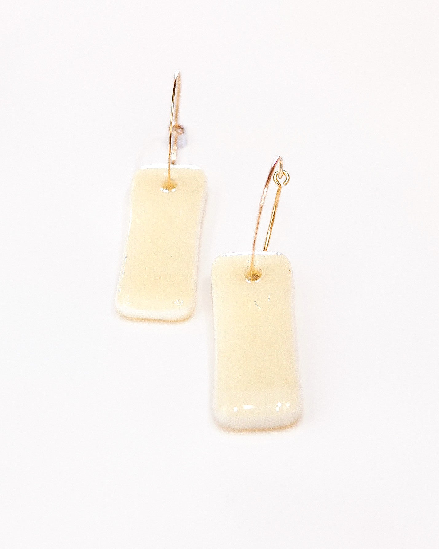 Boucles longues ivoire – or gold-filled
