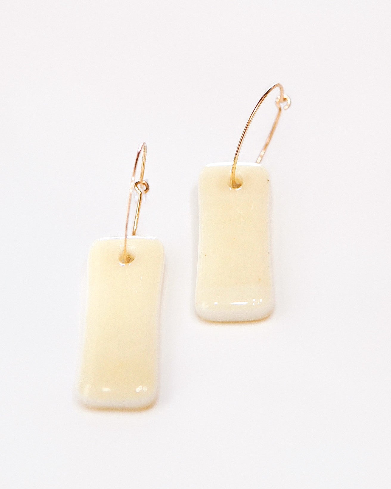 Boucles longues ivoire – or gold-filled