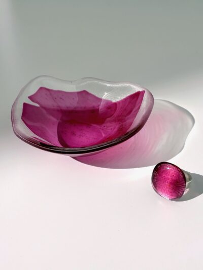 duo de petit bol en verre rose et bague pastille rose